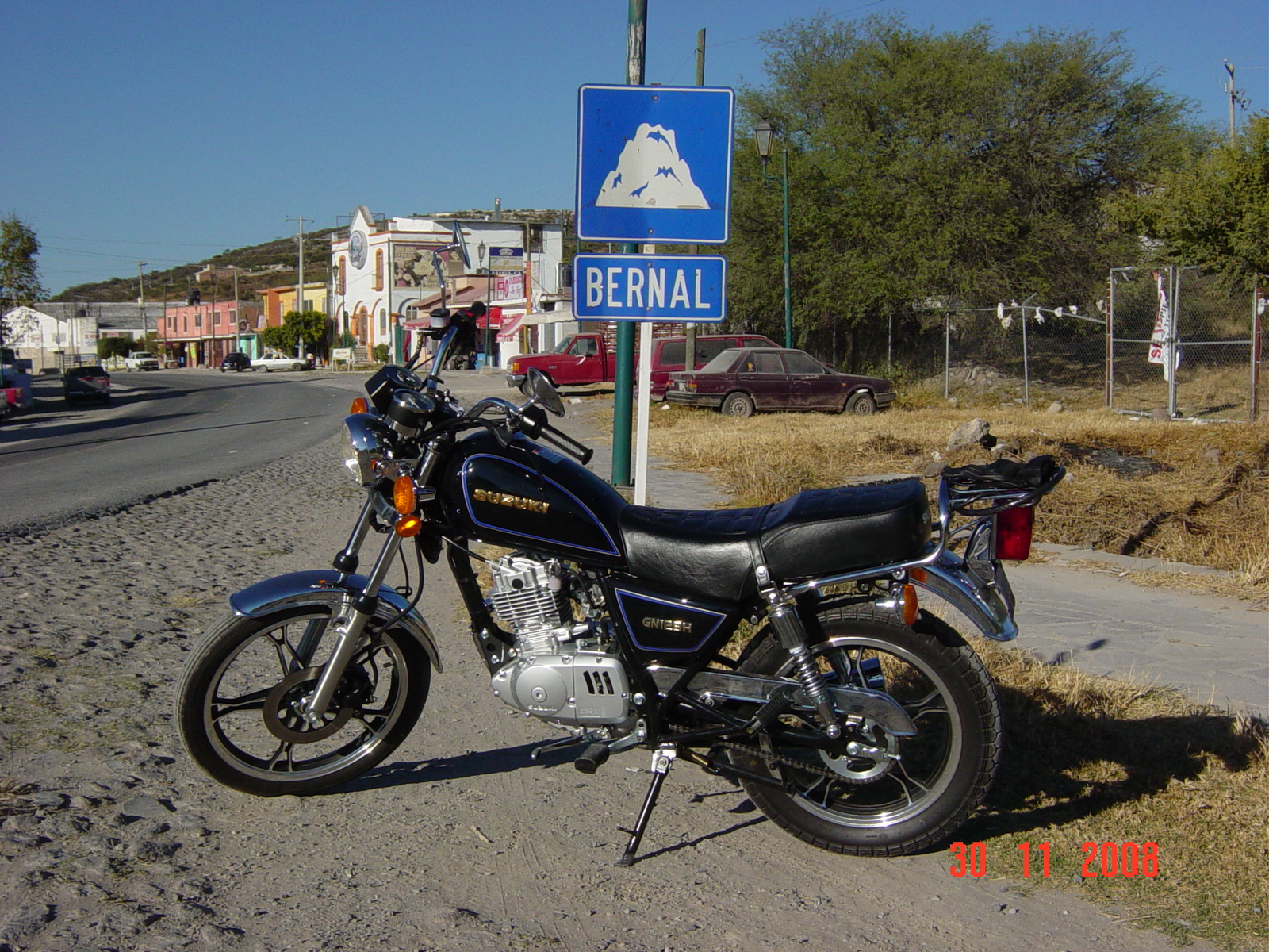 Llegando al pueblo de Bernal 