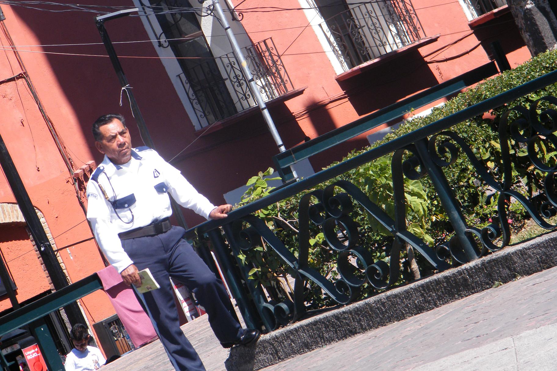 NO pues si la ley es la ley NO pues si la ley es la ley