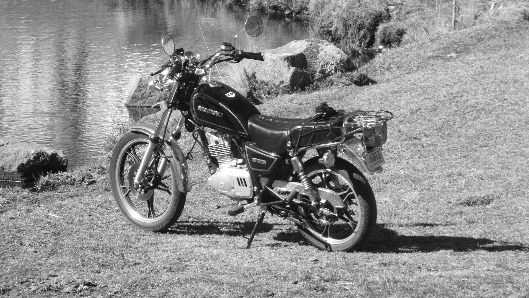 Trigger Monocromatica Trigger Monocromatica