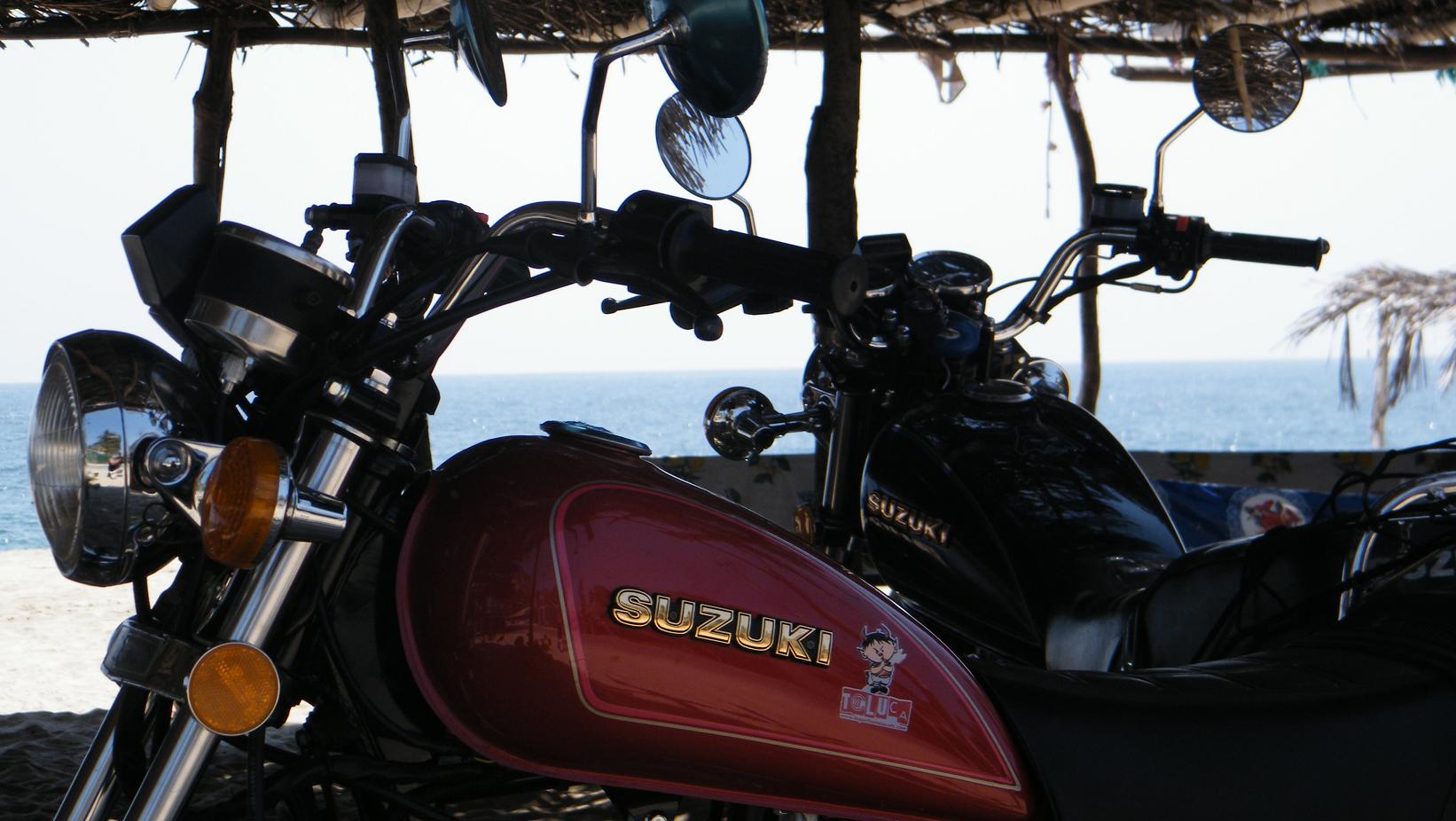 Tan Viejo y tan Joven Tan Viejo y tan Joven