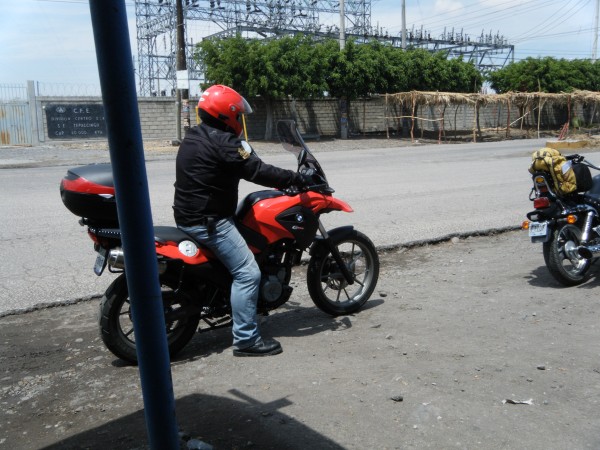 Crucero de Tepalcingo, Morelos, nos despedimos de Mig San y su BMW G650