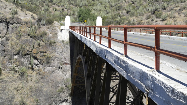 Puente Tasquillo