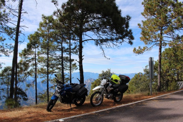 Nosotros tan Gixxer y Xr150L