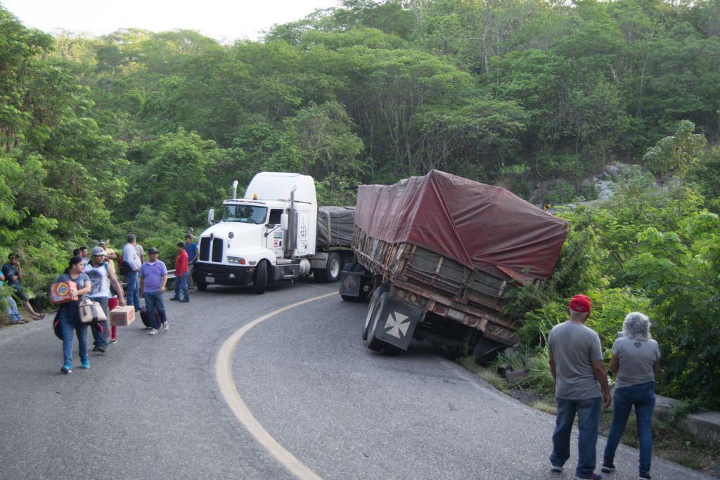 Pequeño retraso, el chofer salió ileso