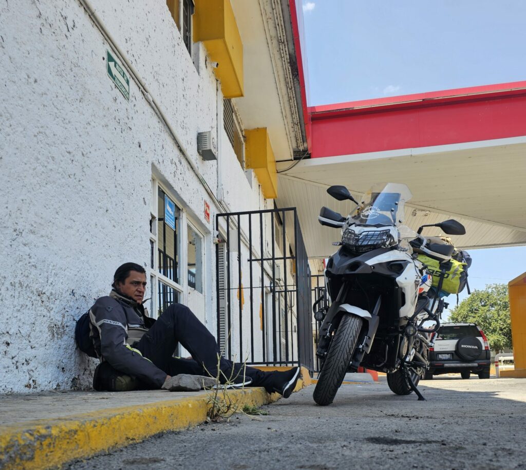 Debí de cargar gasolina antes